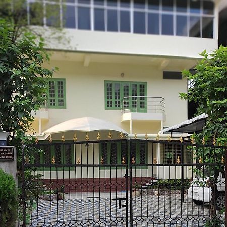 Alpanest Apartment กูวาฮาติ ภายนอก รูปภาพ