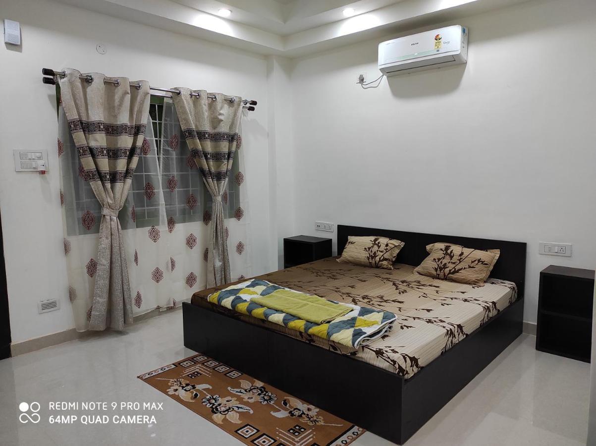 Alpanest Apartment กูวาฮาติ ภายนอก รูปภาพ