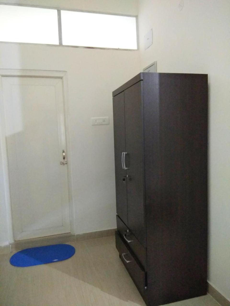 Alpanest Apartment กูวาฮาติ ภายนอก รูปภาพ